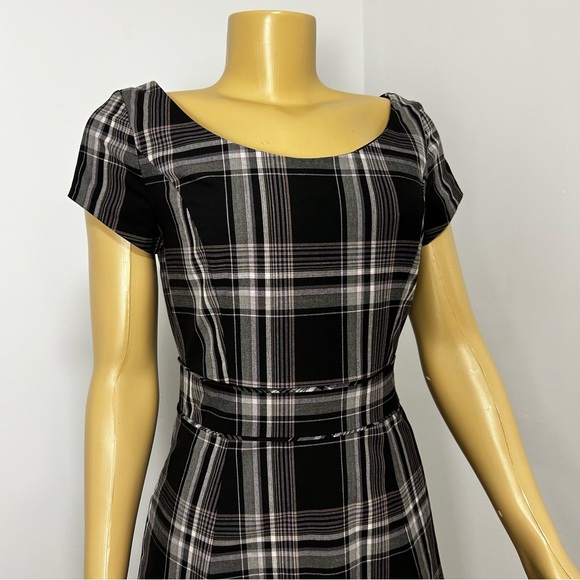 Isaac Mizrahi Black and White Plaid Midi Dress - Picture 2 of 6